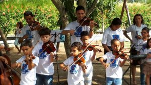 Escolas de Aula de Canto Lírico Jardim das Acácias - Aula Canto - CEMUSC  Centro Musical